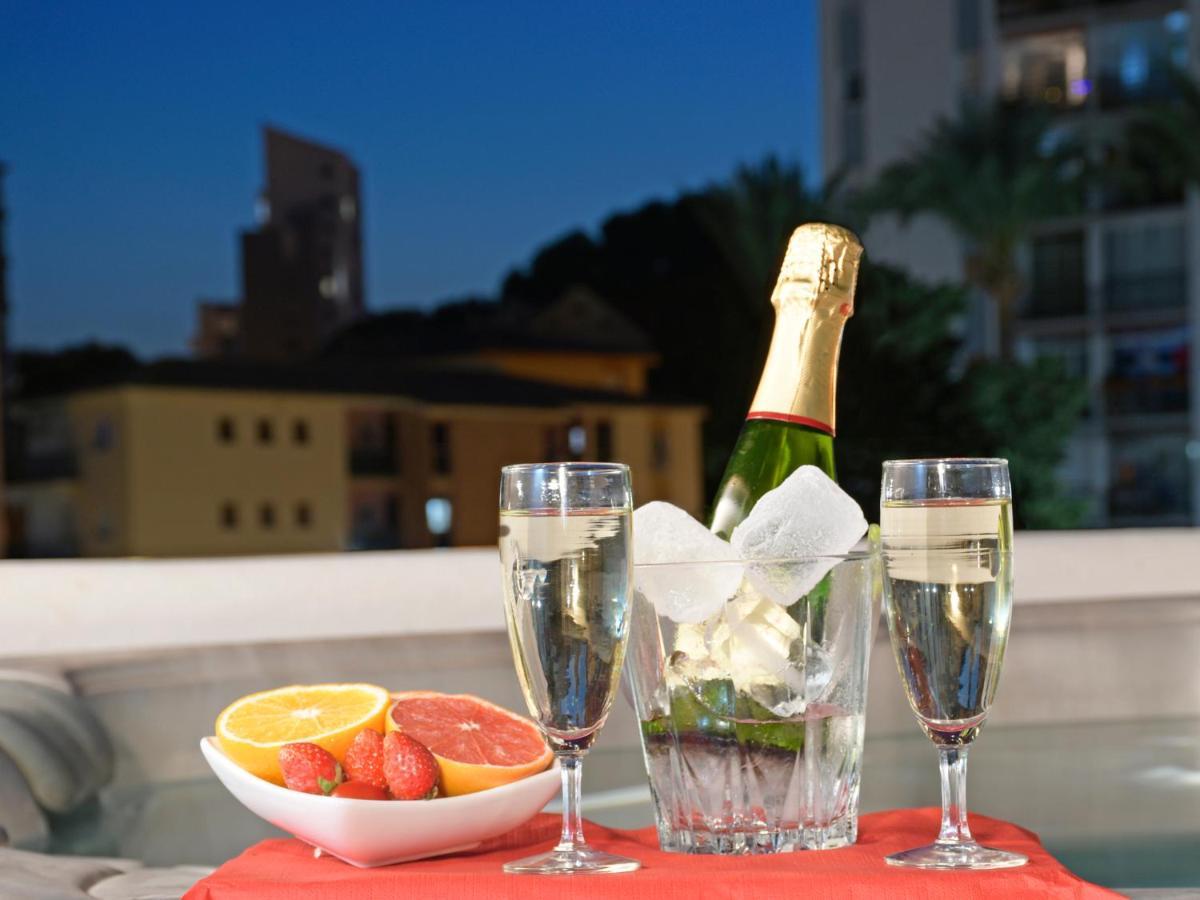 Апартаменты Isla De Benalmadena 1, Jacuzzi, 80M From The Sea, Ac, Bbq, Private Parking, Big Terrace Экстерьер фото